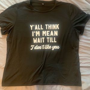 Black funny graphic T size 2x